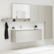 Шкафчик Geberit Acanto с одним выдвижным ящиком и внутренним выдвижным ящиком: ширина 45см, высота 52см, глубина 47.6см, корпус лак белый глянцевый, фасад белое глянцевое стекло