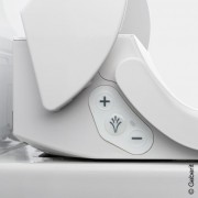 Унитаз-биде Geberit AquaClean Tuma Comfort напольный, безободковый, пульт дистанционного управления, технология омывания WhirlSpray, дамский душ, фен, подогрев сиденья унитаза, система удаления запахов, Soft Close, 52,3х36х50,5 см, стекло черное, белый