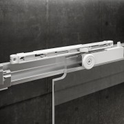  ( ) DUSHOLUX VIVA  , ,  2 ,   , 16002000 ,   8    CareTec,   ,   Soft-Close    