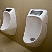 Писсуар безводный Urimat Eco25video с экраном 7