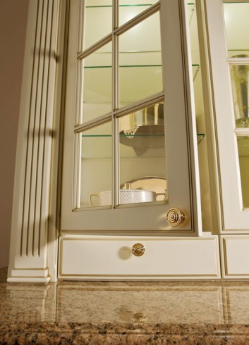 VERSAILLES de lux Leicht